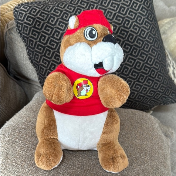 Buc-ees The Beaver Brown & Red Plush Toy with red shirt & hat w/ logo, cute! - Picture 6 of 8